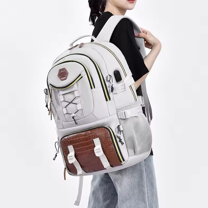 Damihoᵀᴹ Travel backpack